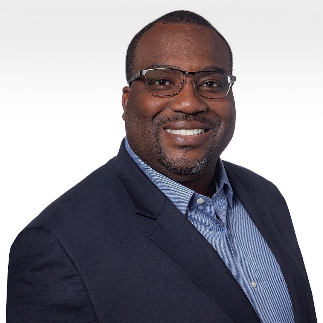 E Lysonge, Chief Legal Officer and Corporate Secretary at Nerdwallet