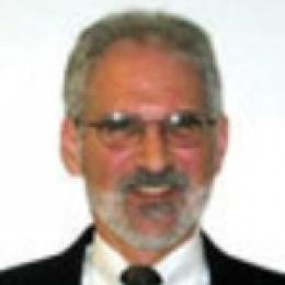 Headshot of Steve Lauer