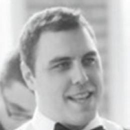 Headshot of Elliot Burger